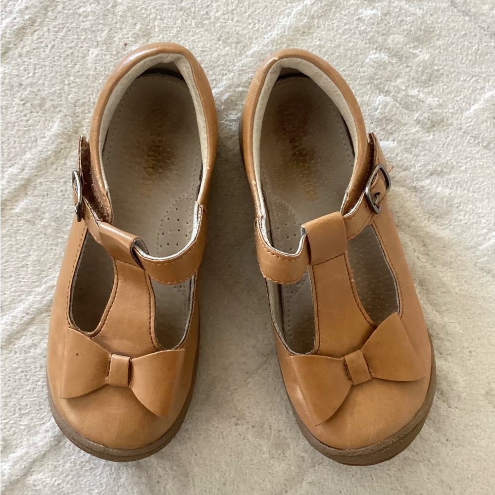 Girls shoes size 13